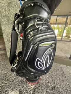 MASTER BUNNY EDITION 5th Anniversary Golf Bag