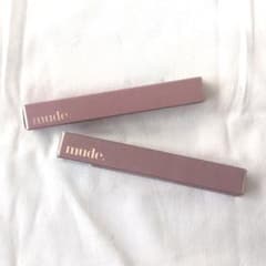 mude.　ミュード　マスカラ　ロング　+　ボリュームのサムネイル