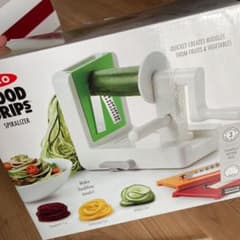 OXO ベジヌードル　野菜フルーツ　スライサーのサムネイル