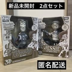 토이 스토리 30주년 리얼 사이즈 토킹 피겨 우디 제시 2점