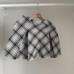 ZARA 商品名　ボックスプリーツミニスカートのサムネイル