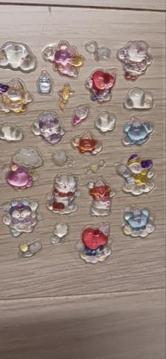 BT21 PUKUPUKU シール ボンドロbts　RJのサムネイル