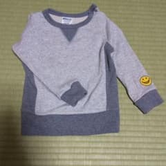 BREEZE　トレーナー　90㌢のサムネイル