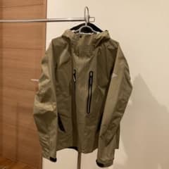 and wander 2.5L hiker rain jacketアンドワンダー