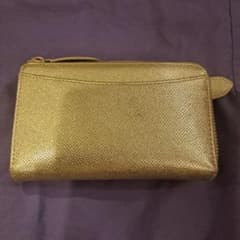 ディノスの牛革ミドルウォレット シャンパンゴールド ディノスの牛革ミドルウォレット シャンパンゴールド - メルカリ