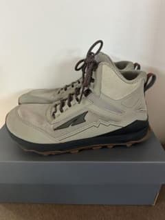 【美品】ALTRA トレッキングシューズ ハイカット27センチのサムネイル