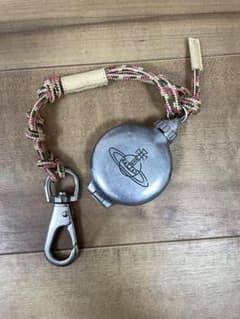 廃盤品　Vivienne 携帯灰皿 ヴィヴィアンウエストウッドのサムネイル