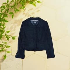 【古着】 ノーカラー ツイードジャケット 黒 フリンジ ショート丈のサムネイル