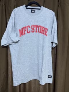 MFC STORE Tシャツ グレー ロゴプリントのサムネイル