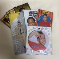 【草間リチャード敬太】アクスタ ステッカー 缶バッジ トレカ プロカのサムネイル