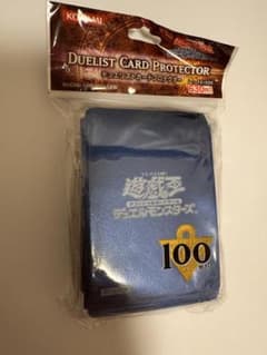遊戯王　スリーブ　初期ロゴ　メタリックシルバー　90枚 遊戯王 初期ロゴ メタリックブルー 青スリーブ15枚 新品 未開封 遊戯王