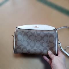 Coach ショルダーバッグ ブラウン/ホワイトのサムネイル