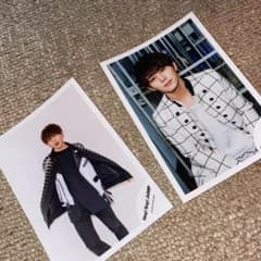 山田涼介公式写真のサムネイル