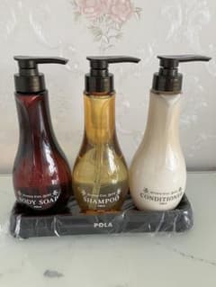 POLA アロマ　ess. Gold シャンプー ボディソープ コンディショナーのサムネイル