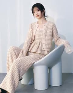LILY BROWN ♡ ツイードニットカーディガン ＋ペプラムビスチェ - メルカリ