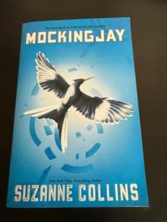 Mockingjay 英語版 ハンガー・ゲーム3のサムネイル