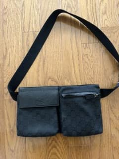 ショルダーバッグのサムネイル