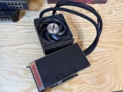 ア*ん様 XFX RADEON R9 FURY 水冷グラフィックボード 本体 ジのサムネイル