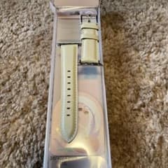Apple Watch バンド クリーム色のサムネイル