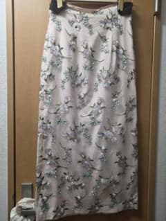 美品✨ deicy 花柄刺繍 タイトスカート ロング丈のサムネイル