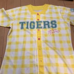 阪神タイガース ユニフォームのサムネイル