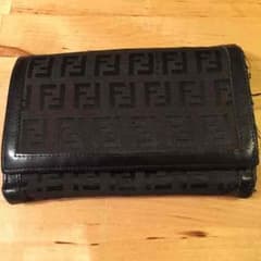 FENDI 3つ折りのサムネイル