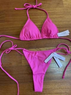 Victoria's Secretビキニのサムネイル