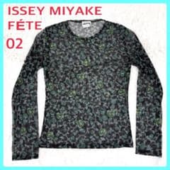 美品 ISSEY MIYAKE FÉTE シアーカットソー 長袖 花柄 ブラック - メルカリ