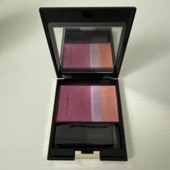 SUQQU スック ピュアカラーブラッシュ 104 紅小豆　未使用　チーク　頬紅 SUQQU ピュア カラー ブラッシュ 頬紅 104紅小豆BENIAZUKI - メルカリ