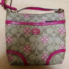 ♡みかんさん専用♡COACH ショルダーバッグ 新品未使用のサムネイル