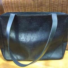 YSLのカバンのサムネイル