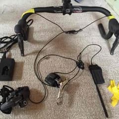 中古品  シマノ アルテグラDi2 6770 外装式のサムネイル
