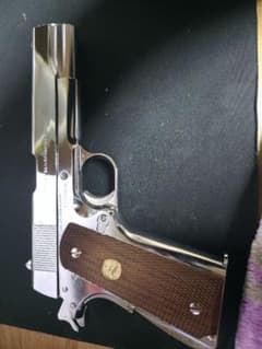 b*u様 東京マルイ アメリカン.45 モデルガンニッケルフィニッシュ b*u様 東京マルイ アメリカン.45 モデルガンニッケルフィニッシュ