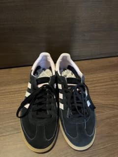 adidas Spezial ブラック/ピンク スニーカーのサムネイル