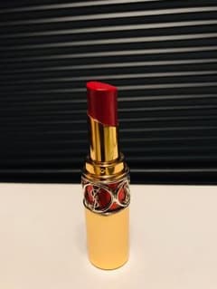 YSL イヴ・サンローラン 口紅 ルージュ ヴォリュプテ シャイン リップのサムネイル