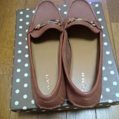 COACH ブラウン ローファーのサムネイル