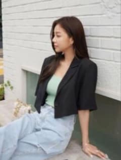 SHEIN ジャケット 黒 半袖のサムネイル