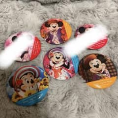 ミニー 蜷川実花 缶バッジのサムネイル