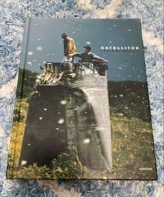 SATELLITES Jonas Bendiksen 写真集初版　マグナムフォト SATELLITES Jonas Bendiksen 写真集初版 マグナムフォト - メルカリ