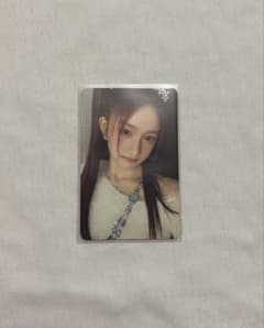 IVE LEESEOトレカ LOVE DIVEのサムネイル