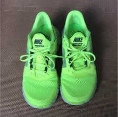 まままままま様専用 ナイキ NIKE FREE RUN3 イエロー 25.5のサムネイル