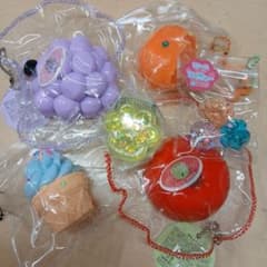 PINCH TOYS　他　スクイーズ フルーツ 6点セットのサムネイル