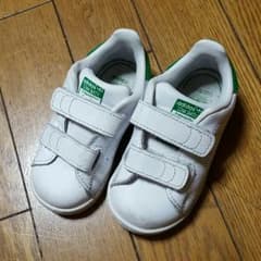 adidas スタンスミスのサムネイル