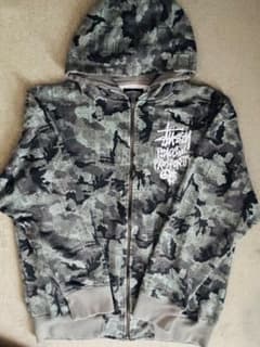 ゆ*可様 Stussy 迷彩柄 ジップアップパーカー　old stussyのサムネイル