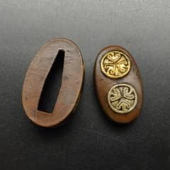 葵葉図一作五点　大縁40mm 刀装具 縁頭 三つ葉葵図 銅地 金銀メッキ WF36 刀剣美術 武道具 居合 日本刀