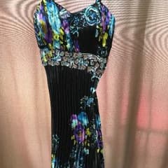 サテンプリーツロングドレスのサムネイル