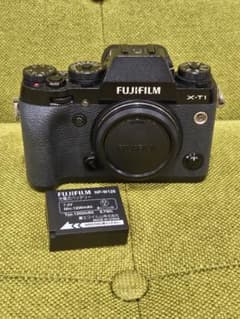 FUJIFILM X-T1 本体 バッテリー付き シャッター数1000以下 - メルカリ