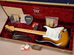 美品 ストラトキャスター70周年 限定モデル Fender USA 1954 美品 ストラトキャスター70周年 限定モデル Fender USA 1954 - メルカリ