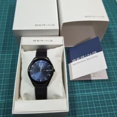 BERINGウルトラスリム 40mm クォーツ腕時計 18738-227のサムネイル