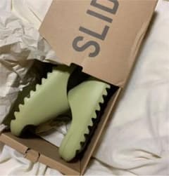 ●新品　adidas Yeezy slide  Resin 24.5cmのサムネイル